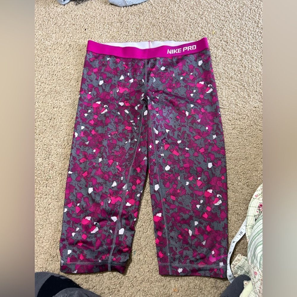 Girls Nike Pro Leggings